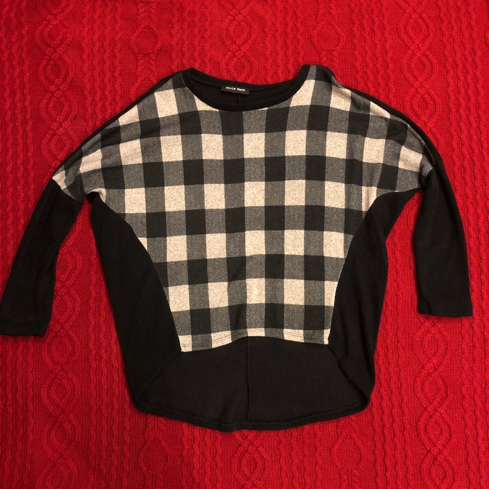 2/$20🌺 NWOT! Dolman Style Sweater Cut-out Elbows